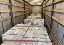 Уехала 5-я фура бордюров